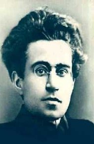 Обложка книги Искусство и политика