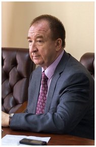 Обложка книги Это не борьба за Белый дом. Трамп пытается сбросить «британское иго» с США
